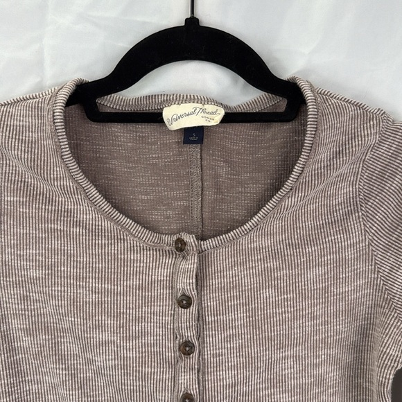 Universal Thread Women's Size Small Ribbed Long Sleeve Henley Top - Taupe - Picture 2 of 8